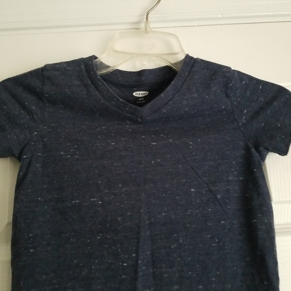 Old Navy Boy's Shirt - Picture 2 of 9